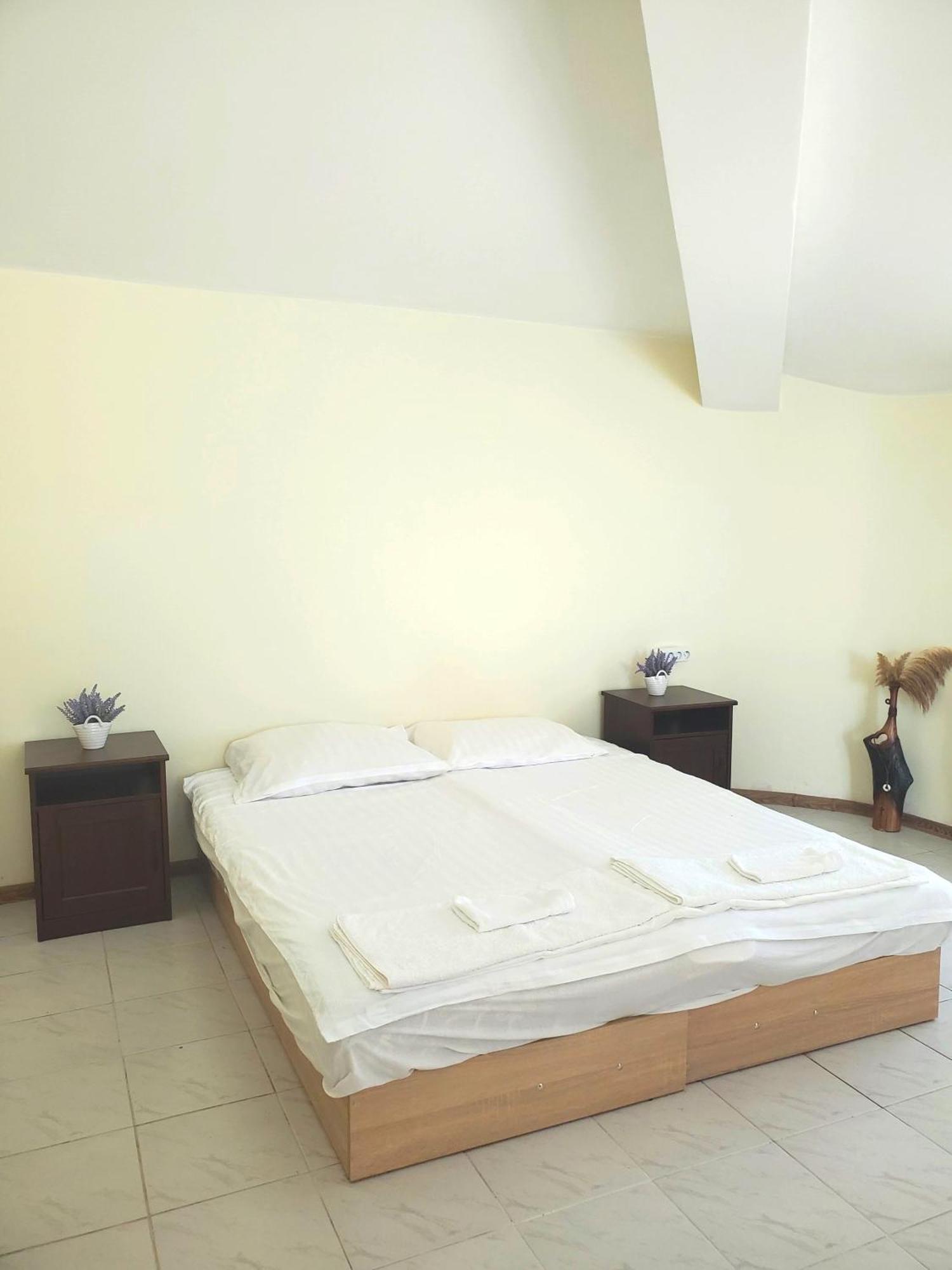 Guest House Blago Warna Exterior foto